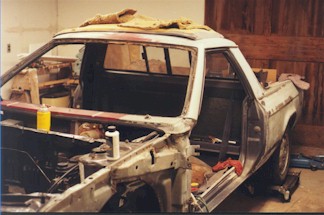 1984RaGuttedShell.jpg (26449 bytes)