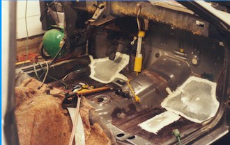 1984RaNewFloors.jpg (28795 bytes)