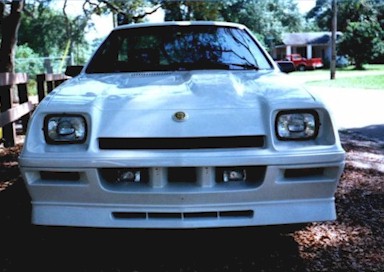 CustomcFront.jpg (35436 bytes)